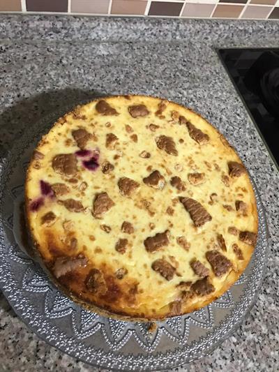 Vişneli San Sebastian Cheesecake