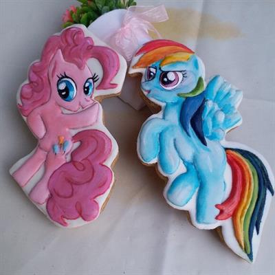 Royal İcingli Zencefilli Tarçınli Kurabiye