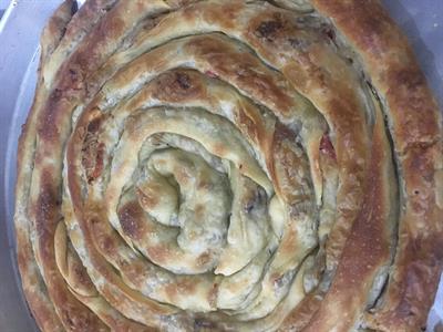 El Açması Patatesli Pırasalı Peynirli Börek