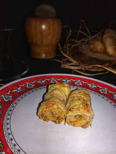 Tereyağlı Cevizli Burgu Baklava