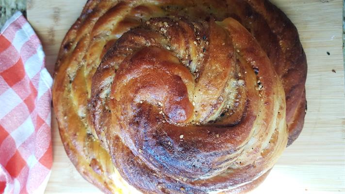 Tahinli,Cevizli Ekşi Mayali Çörek