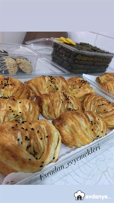 İstenilen İç Harç İle Enfess Börek