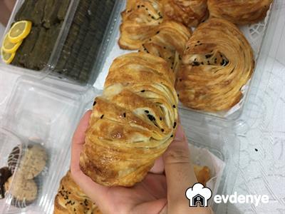 İstenilen İç Harç İle Enfess Börek