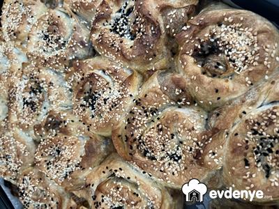 Patlıcanlı Börek