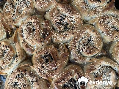 Patlıcanlı Börek